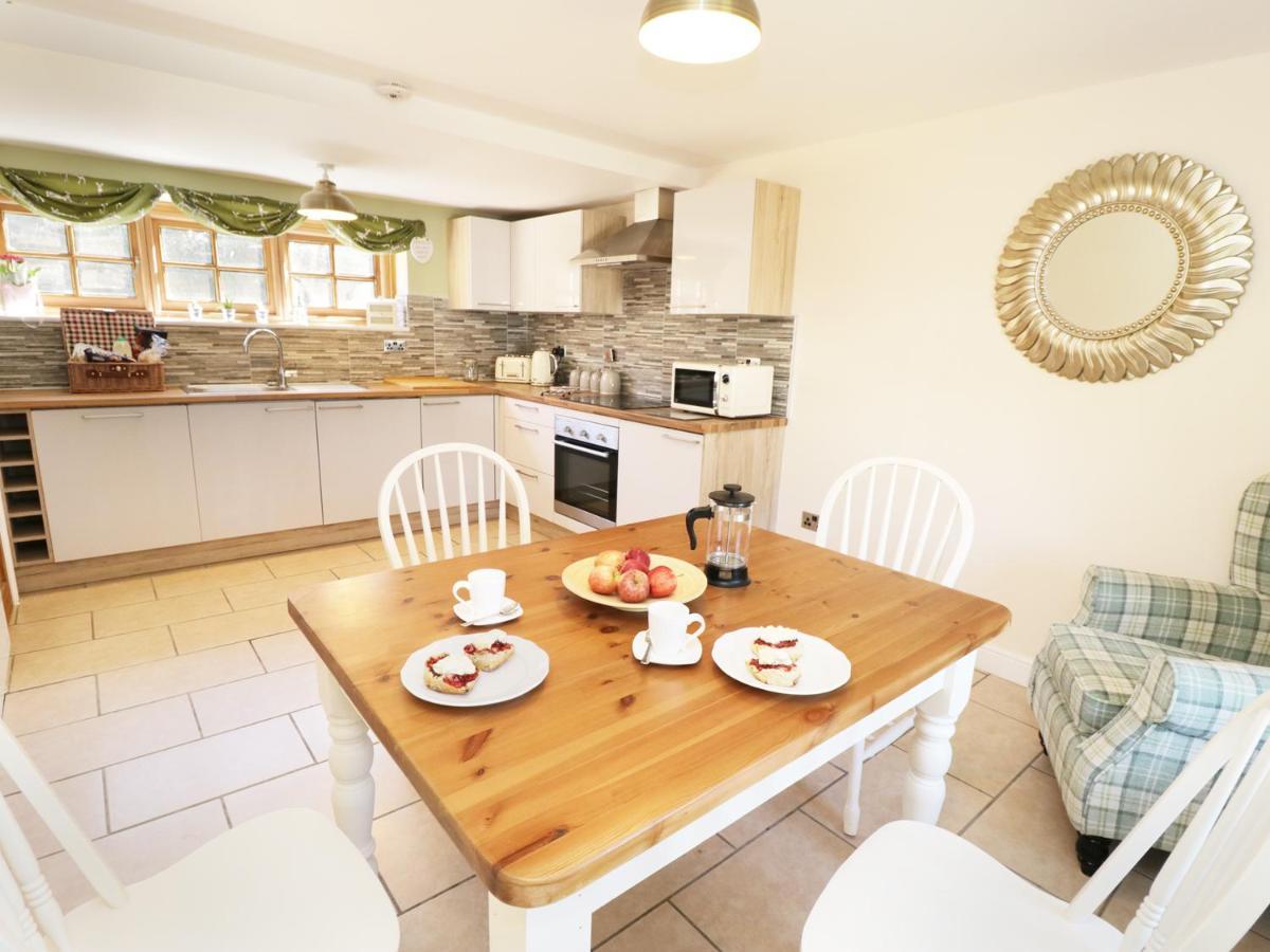 Loft Cottage Crakehall Екстериор снимка
